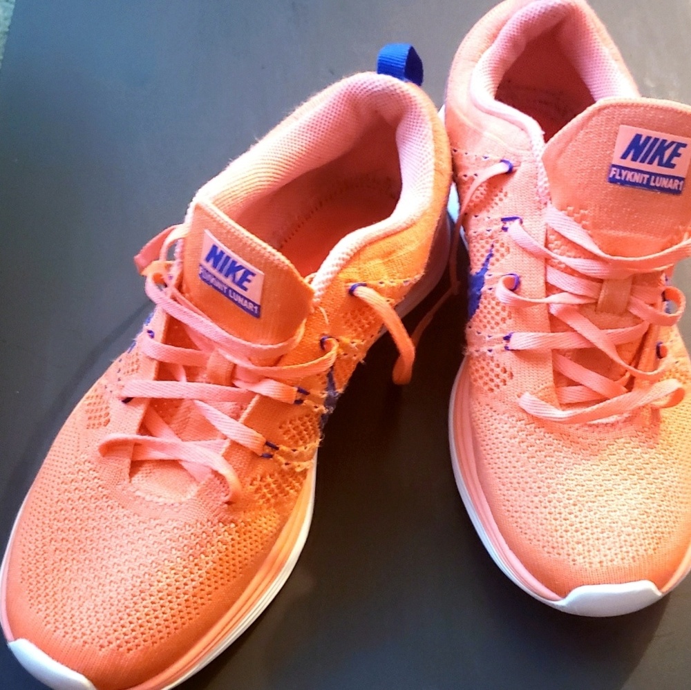 Womens Nike Lunarlon Running Shoes